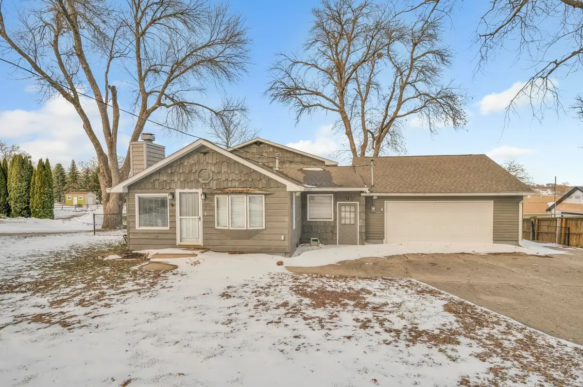 4 23rd St, Spirit Lake, IA 51360 - Image #1