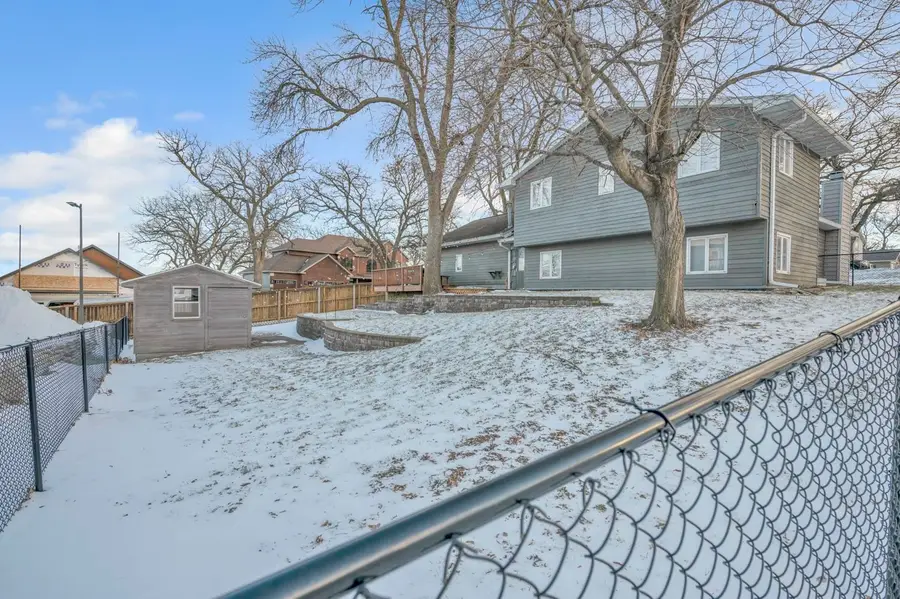 4 23rd St, Spirit Lake, IA 51360 - Image #3