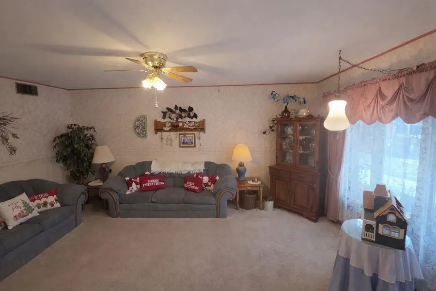 22 W Maple Drive, Hartley, IA 51346 - #3