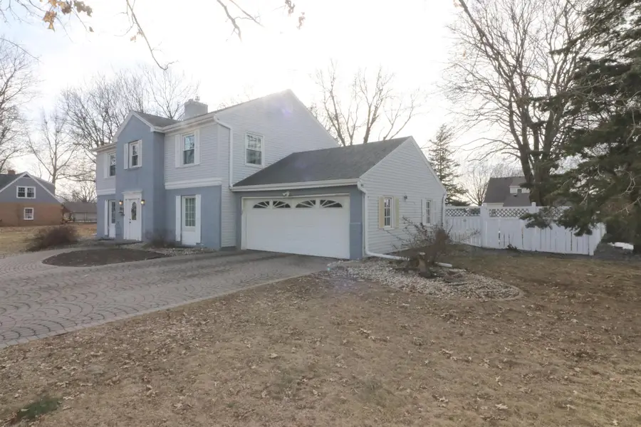 1725 1st Avenue E, Spencer, IA 51301 - #2