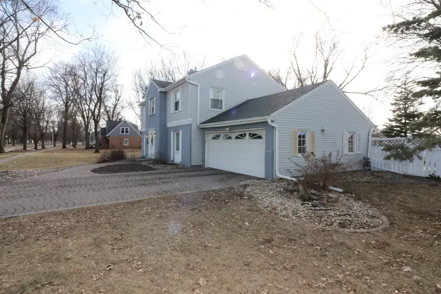 1725 1st Avenue E, Spencer, IA 51301 - #3