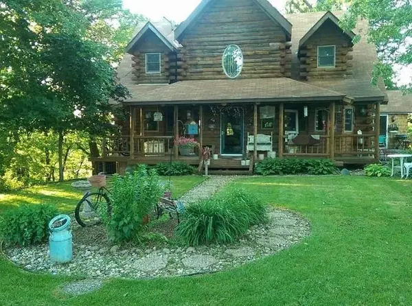 2229 195th Avenue, Milford, IA 51351