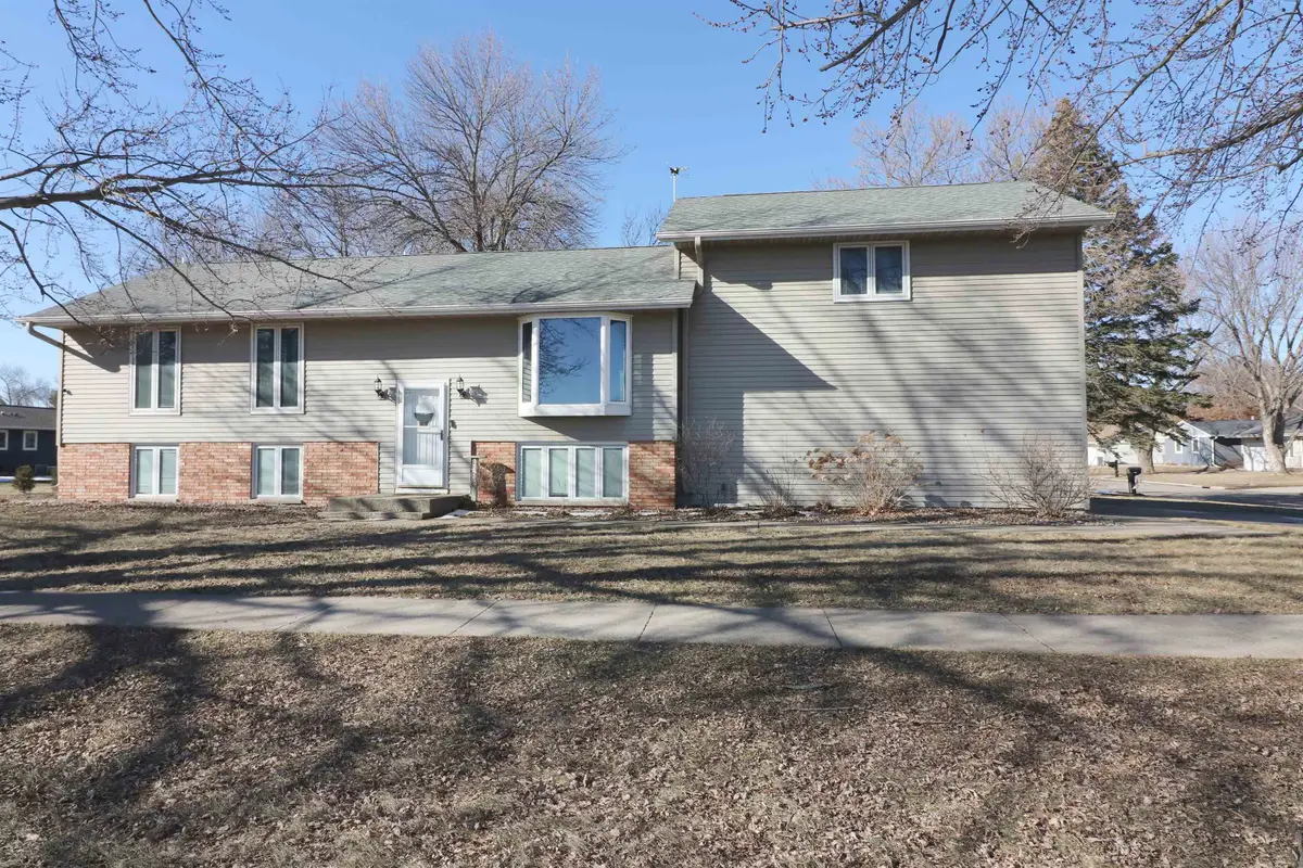 1223 11th Avenue W, Spencer, IA 51301 - #1