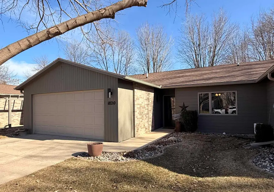 1820 24th Avenue W, Spencer, IA 51301 - #2