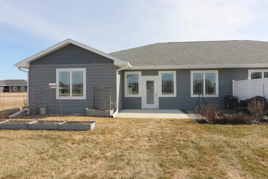 1813 20th Avenue W, Spencer, IA 51301 - #2