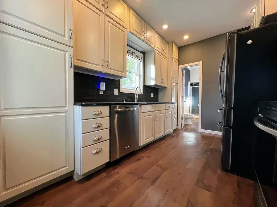 523 4th Avenue W, Spencer, IA 51301 - #3