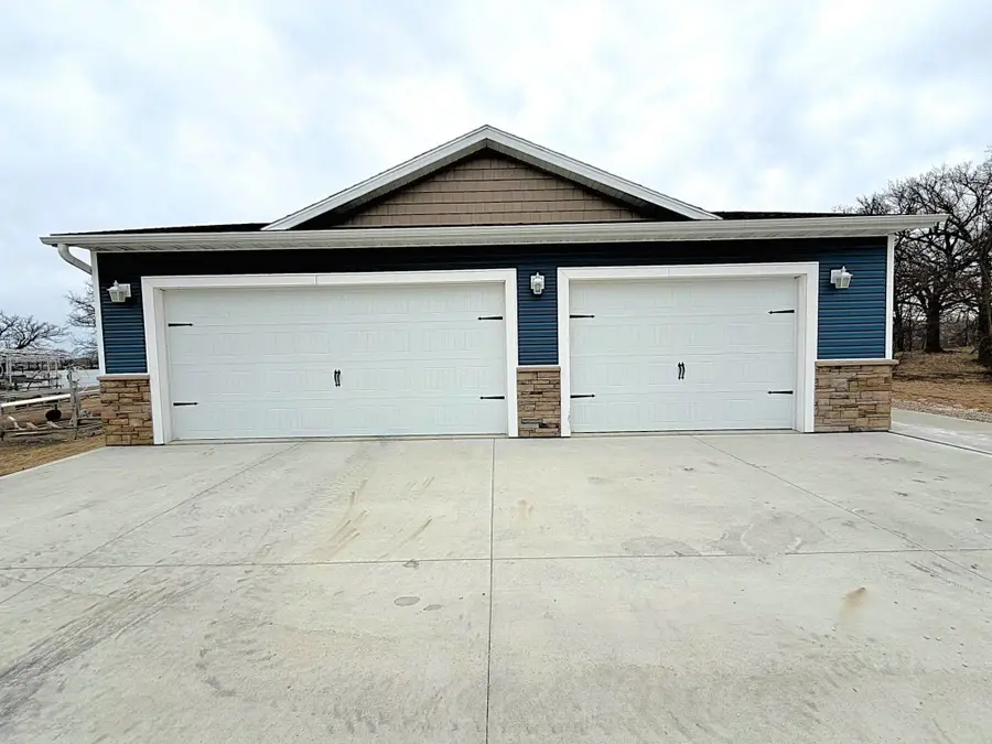 34824 Cy-hawk Avenue, Emmetsburg, IA 50536 - #2