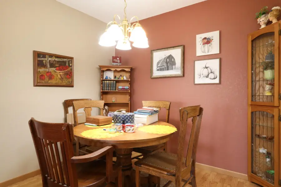 108 N 18th Street #120, Estherville, IA 51334 - #2