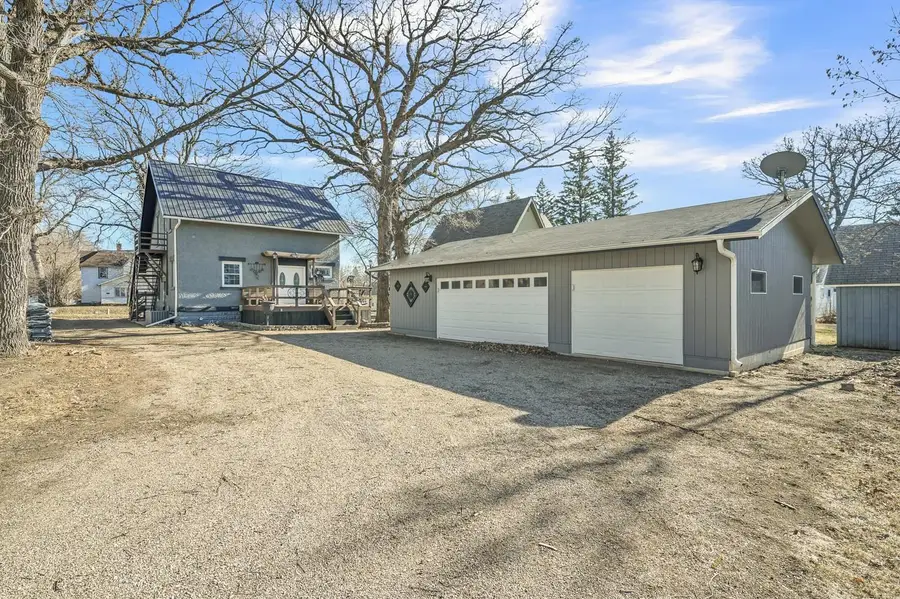 1203 North 6th Street, Estherville, IA 51334 - #3