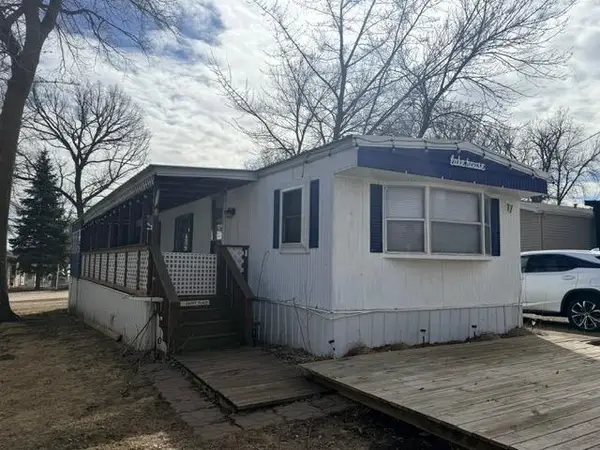 92 Rohr Street #17, Arnolds Park, IA 51331