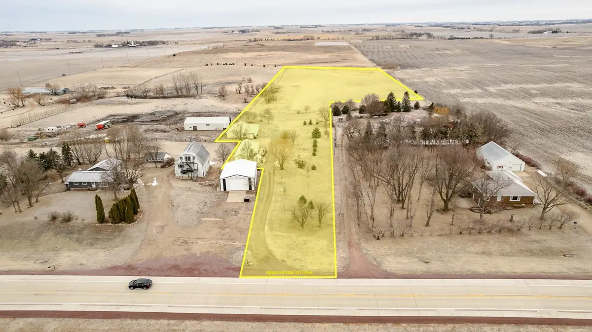 1818 Hwy 9, Spirit Lake, IA 51360 - #1