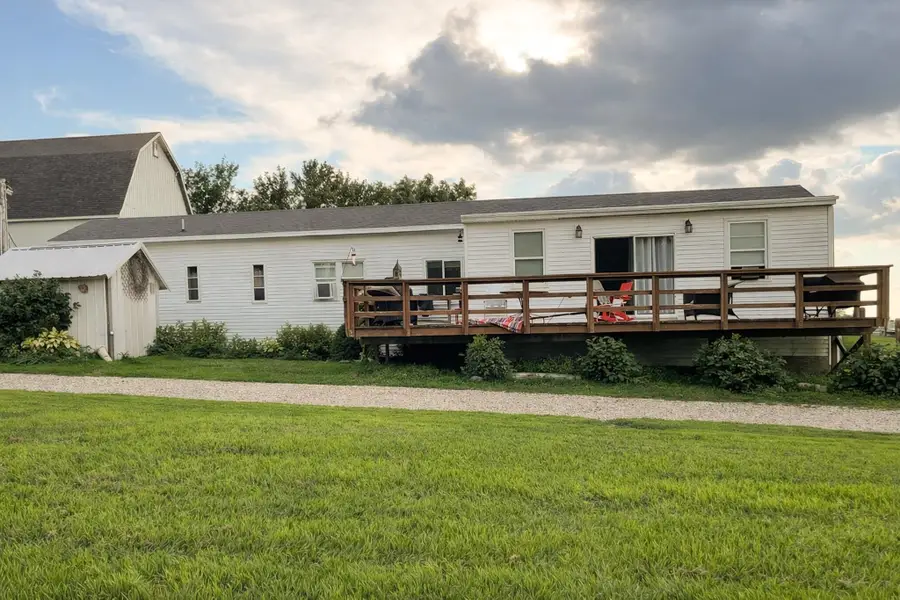 1818 Hwy 9, Spirit Lake, IA 51360 - #3