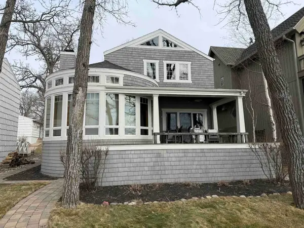 2807 Lakeshore Drive, Okoboji, IA 51355