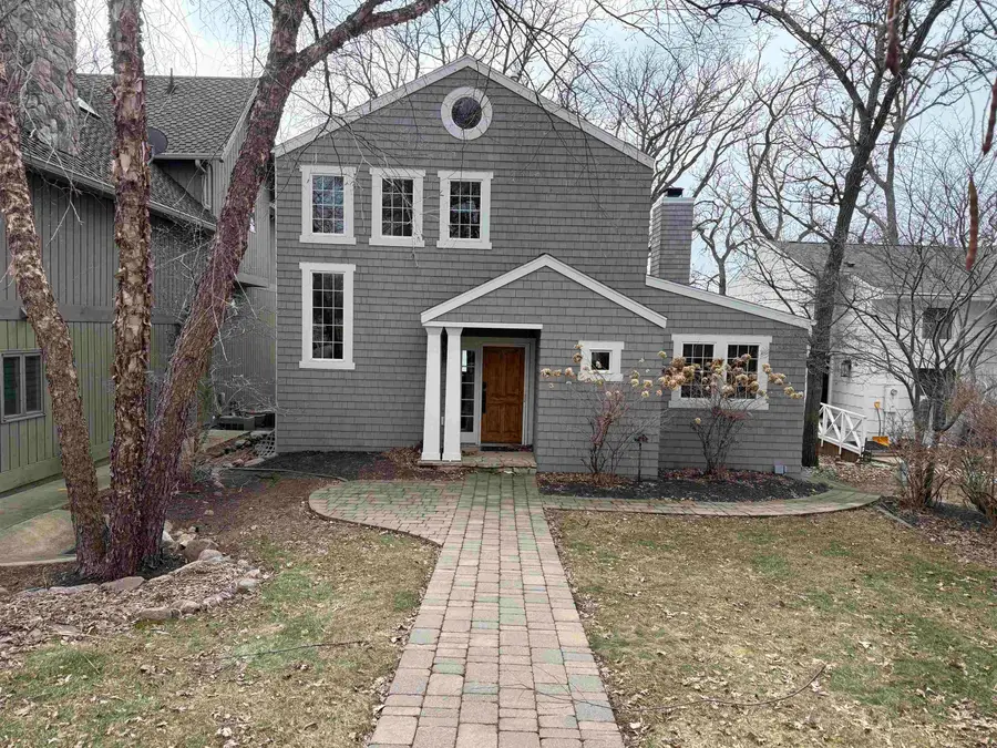 2807 Lakeshore Drive, Okoboji, IA 51355 - #3