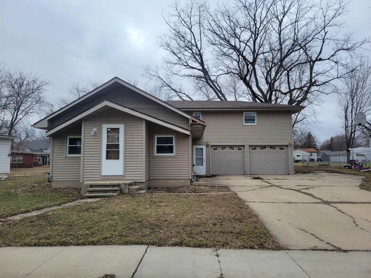 515 6th Avenue W, Spencer, IA 51301 - #1