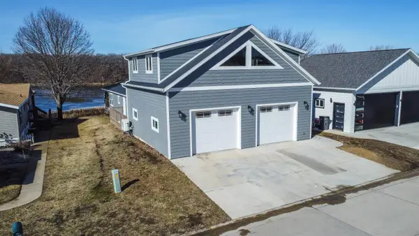 711 Sunshine Run, Arnolds Park, IA 51331