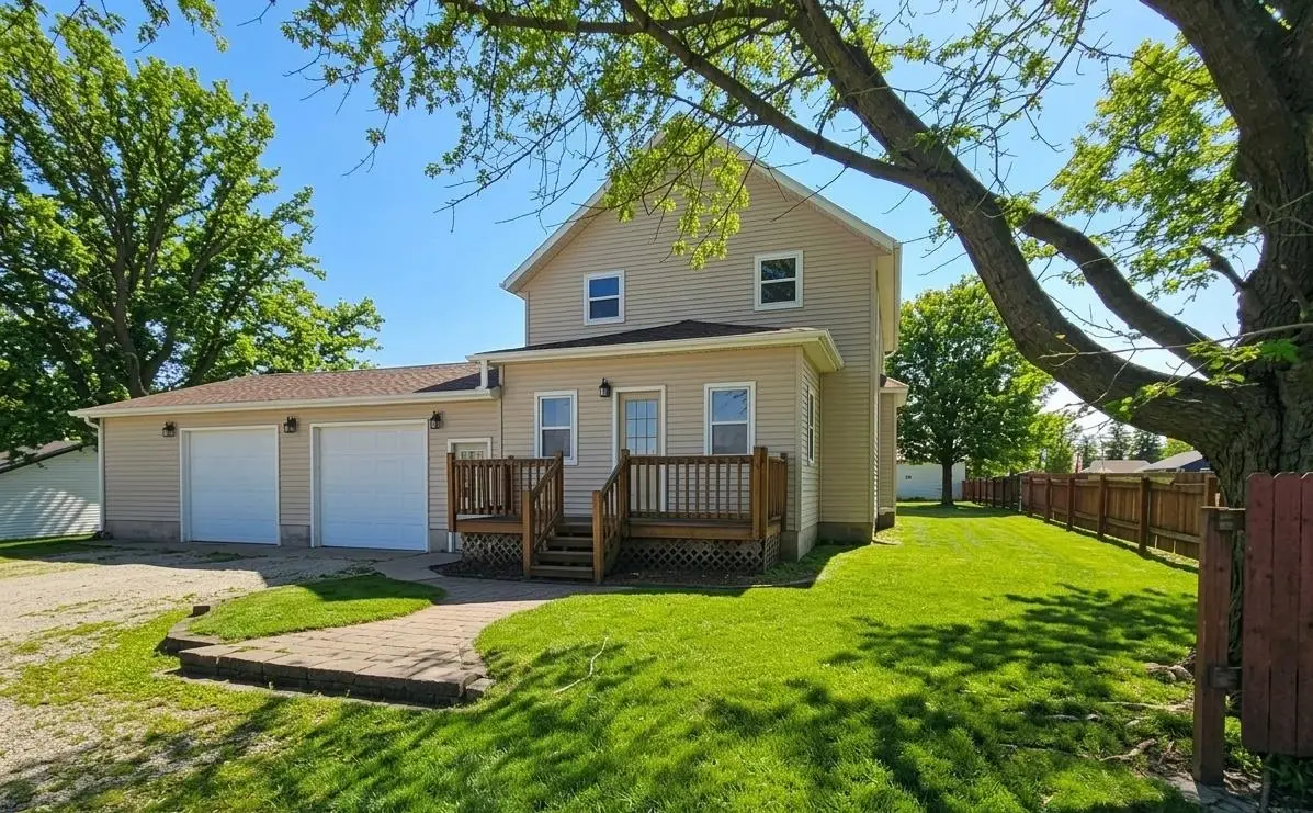 101 2nd Avenue, Webb, IA 51366 - #1