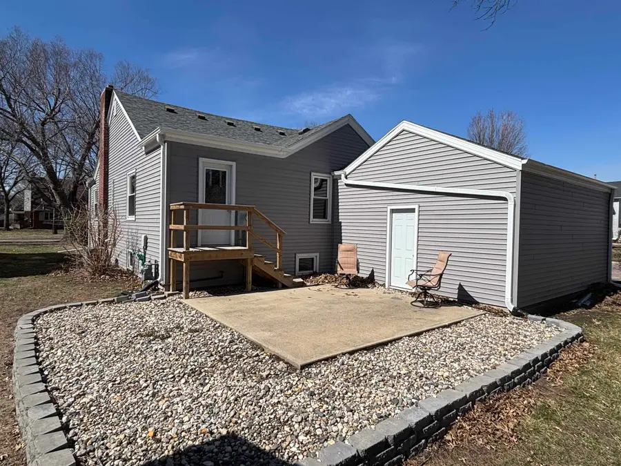 1622 1st Avenue E, Spencer, IA 51301 - #3