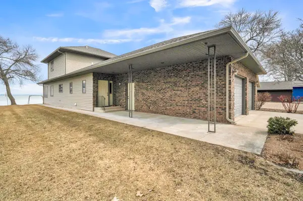 24092 140th Street, Orleans, IA 51360