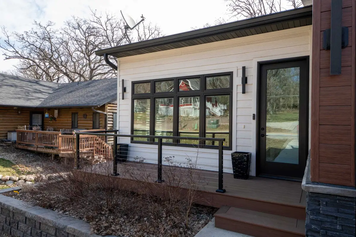 16650 255th Ave, Spirit Lake, IA 51360 - #1