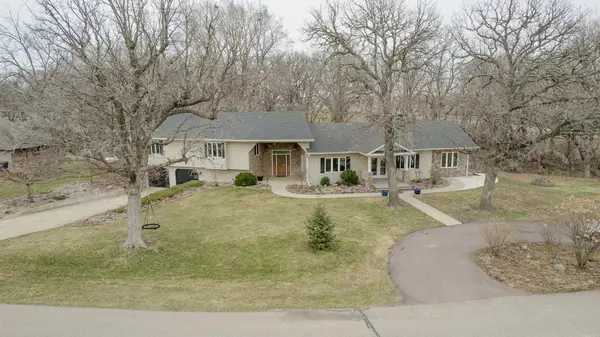 25990 Woodside Ct., Spirit Lake, IA 51360