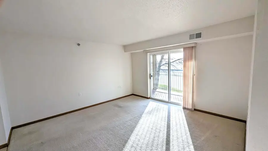 1900 4th Ave. Sw #218, Spencer, IA 51301 - #3