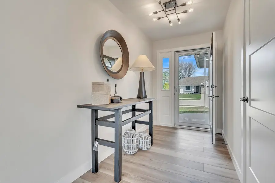 841 29th Street, Spirit Lake, IA 51360 - #3