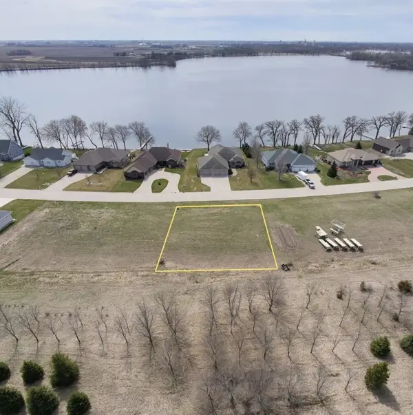 307 Ford Road, Emmetsburg, IA 50536