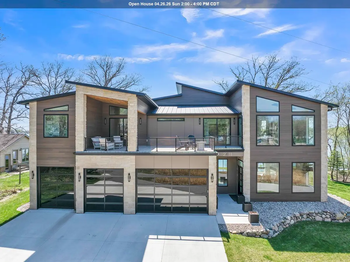 2411 Lakeshore Drive, Wahpeton, IA 51351 - #1