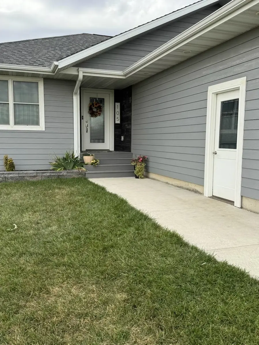 105 Nolan Drive, Emmetsburg, IA 50536 - #2