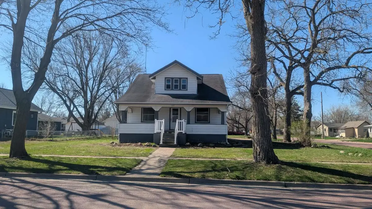 1311 9th Street, Milford, IA 51351 - #1