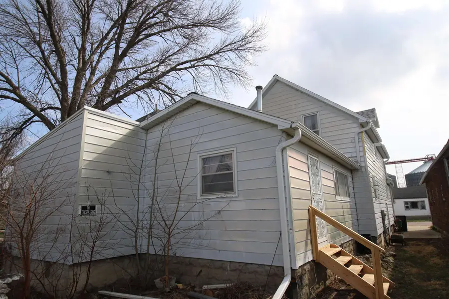 19 Avenue Ae, Lake Park, IA 51347 - #2