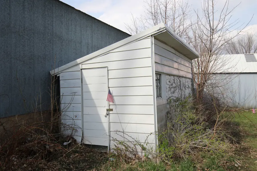 19 Avenue Ae, Lake Park, IA 51347 - #3