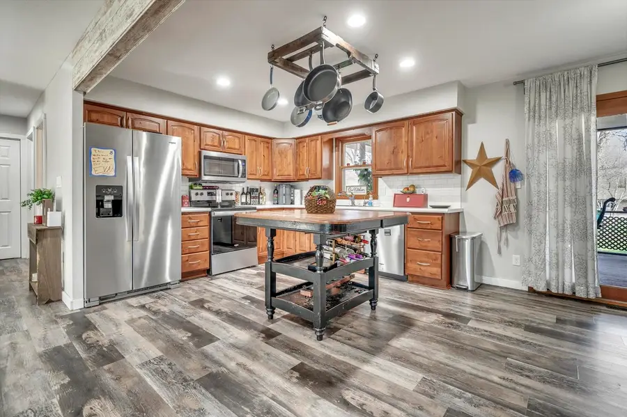 1014 9th Avenue W, Spencer, IA 51301 - #2