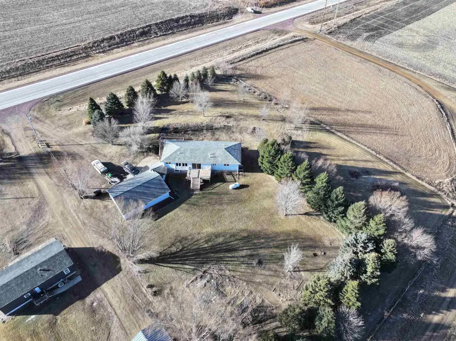 1806 Hwy 9, Spirit Lake, IA 51360 - #3