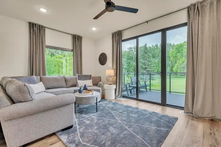 244 Hwy 71 S #D19, Arnolds Park, IA 51331 - #2