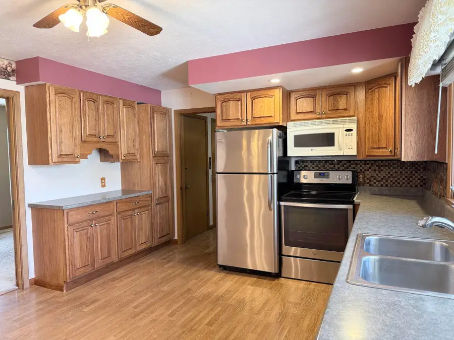 1111 Breezy Meadow Lane, Spencer, IA 51301 - #3