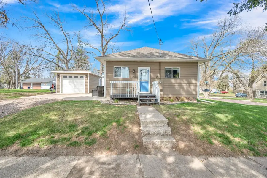 702 15th Street, Spirit Lake, IA 51360 - #2