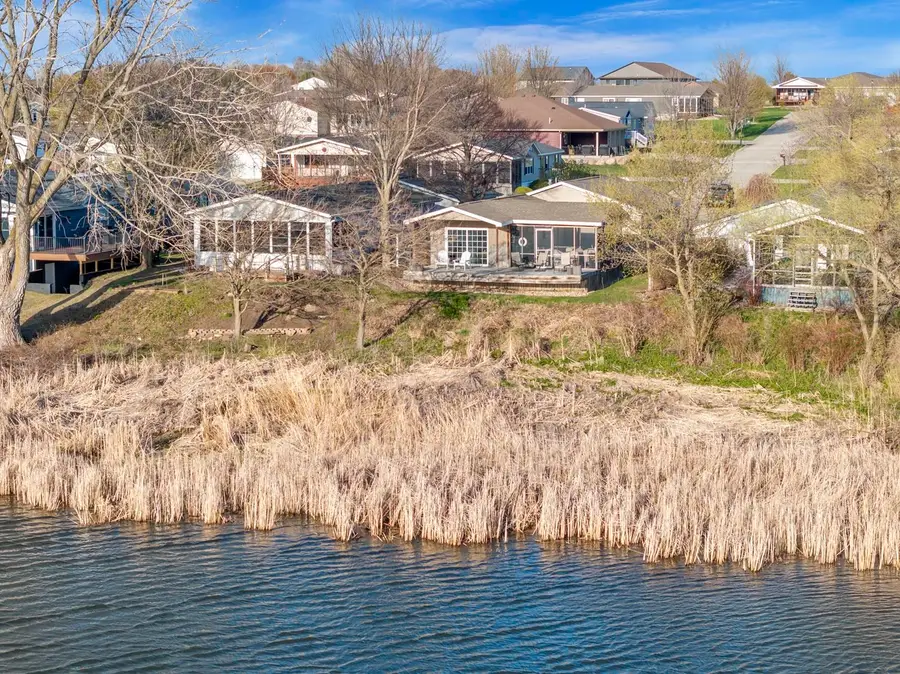 1001 Sunshine Run, Arnolds Park, IA 51331 - #2