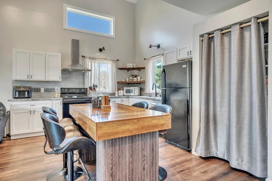 3502 7th Street, Emmetsburg, IA 50536 - #2