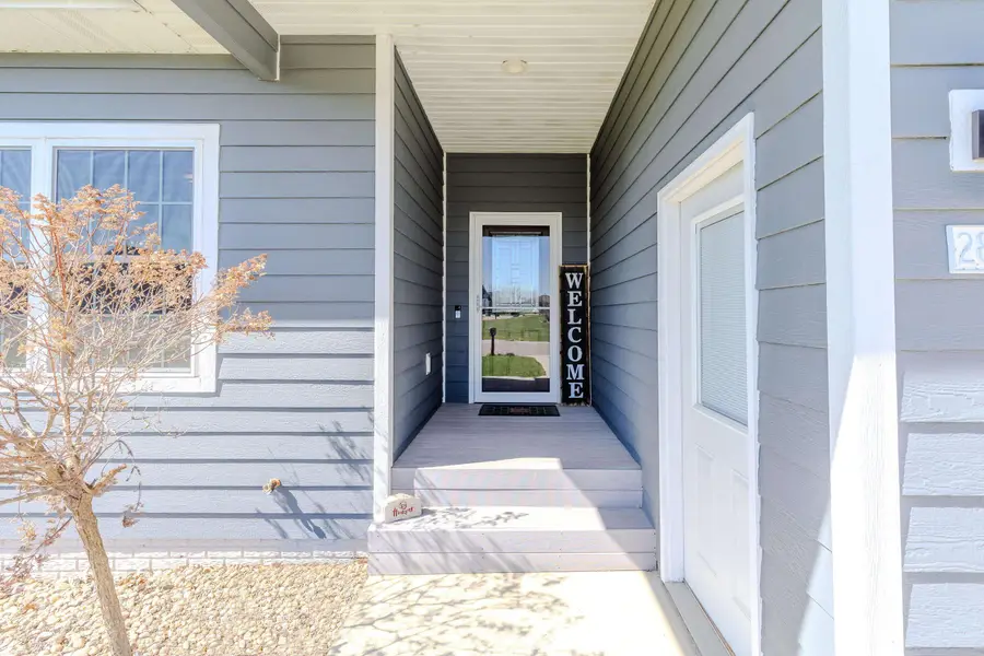 2807 Sportsmans Dr, Milford, IA 51351 - #2