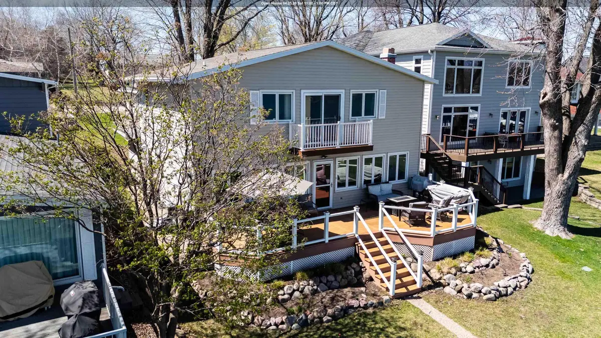 2818 Breezy Heights Dr, Milford, IA 51351 - #1