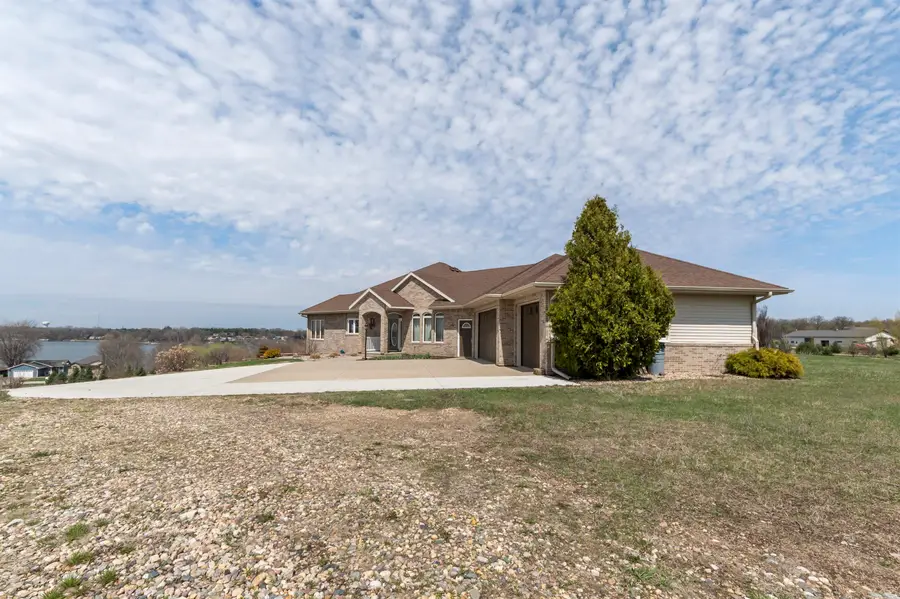 25329 182nd Street, Spirit Lake, IA 51360 - #3