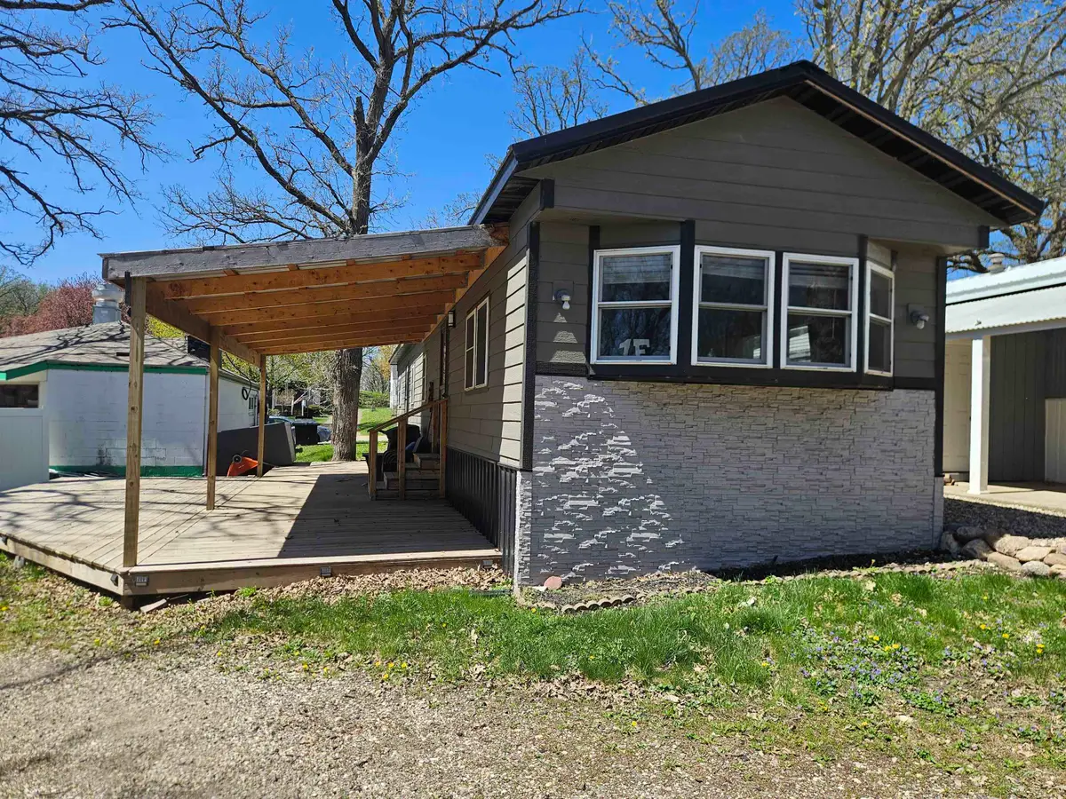 1001 Lake Shore Drive #1E, Okoboji, IA 51355 - #1