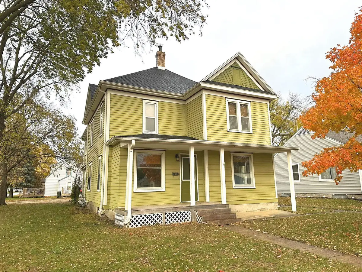 2207 16th Street, Emmetsburg, IA 50536 - #1