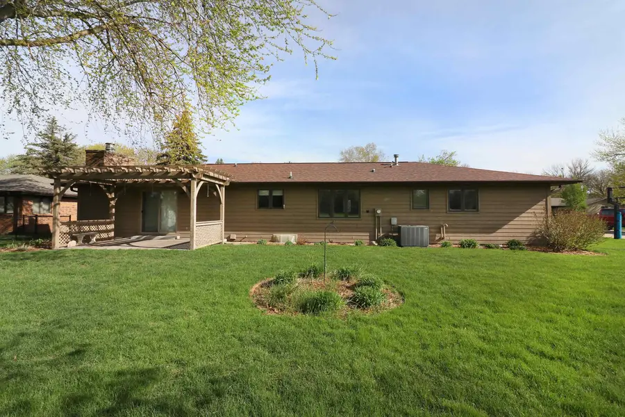1308 W 11th Street, Spencer, IA 51301 - #3