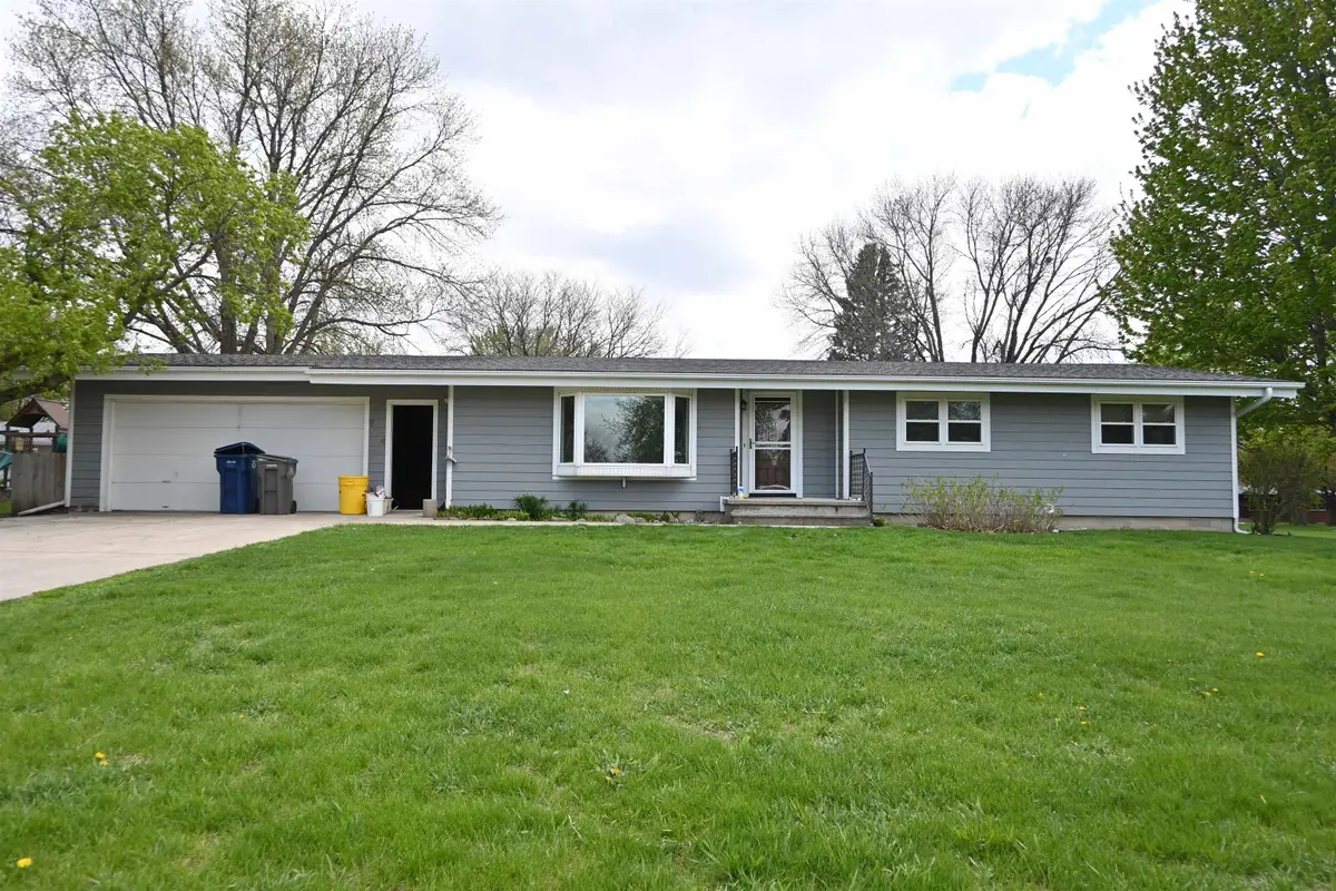 704 E 18th Street, Spencer, IA 51301 - #1