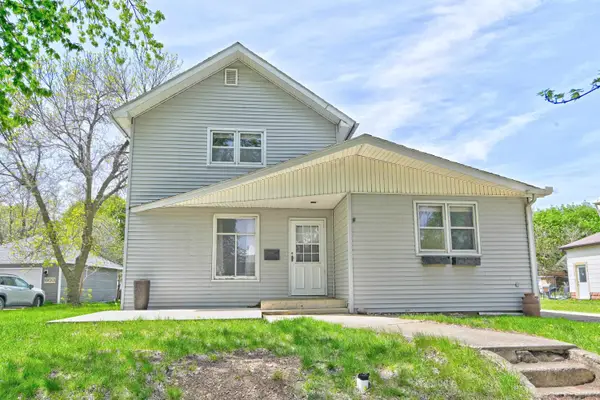 609 N 8th Street, Estherville, IA 51334