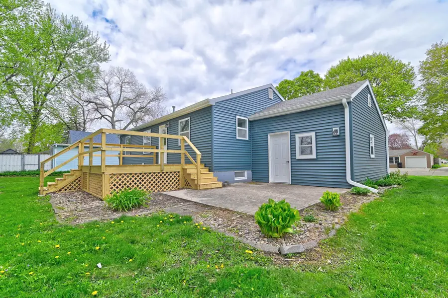 1314 4th Avenue N, Estherville, IA 51334 - #2