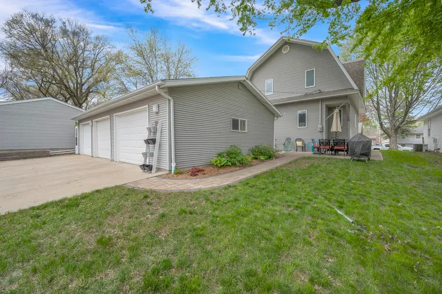 505 20th Street, Spirit Lake, IA 51360 - #3
